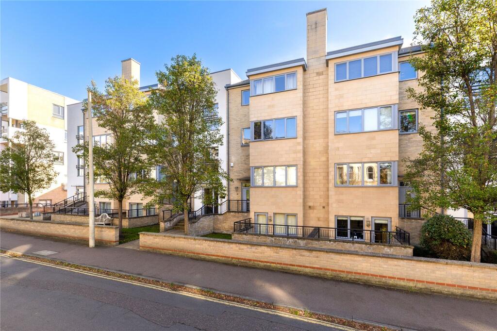 Main image of property: Fitzwilliam Road, Cambridge, Cambridgeshire