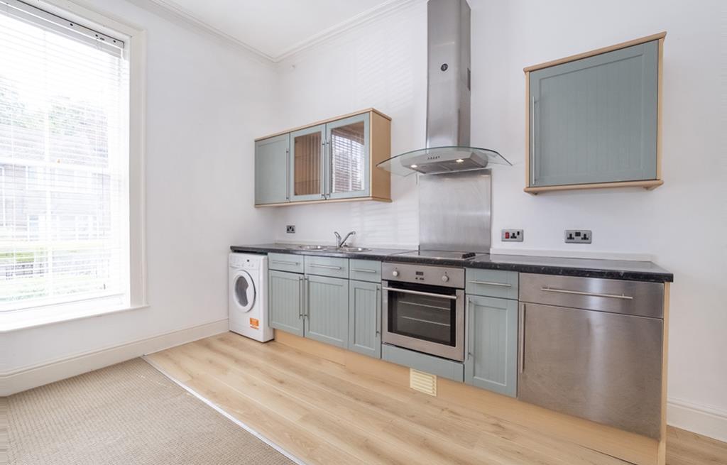 Apartment in York - View 4