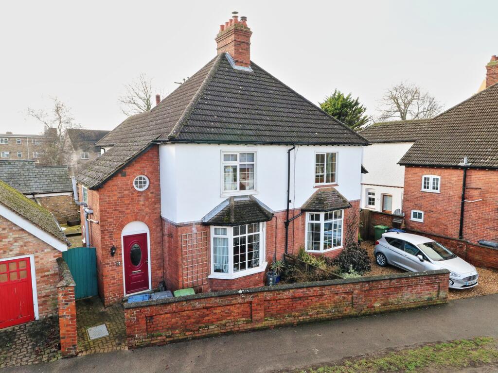 Main image of property: Rycroft Avenue, St Neots, PE19