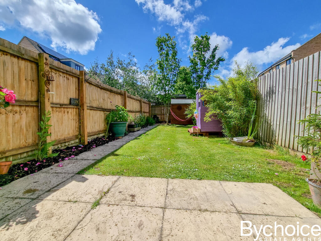 Fleming Way, Withersfield, Haverhill photo 2