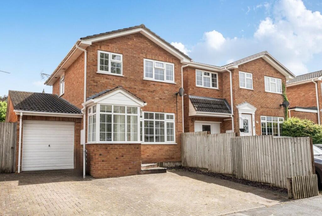 Main image of property: Gatehouse Close, Cullompton
