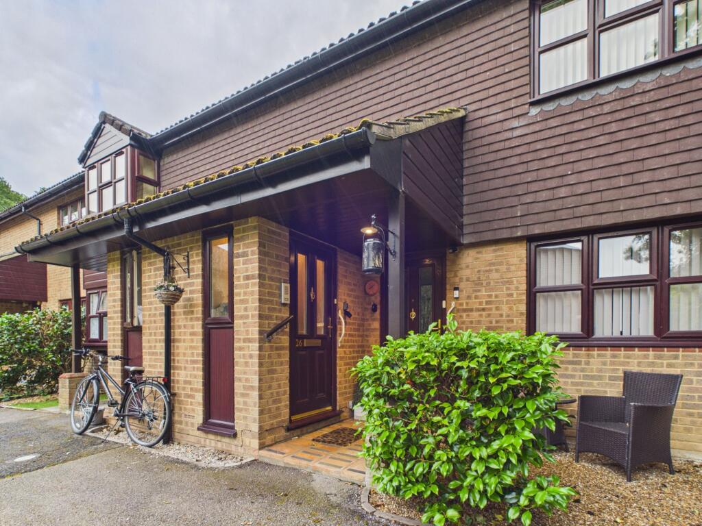 Apartment in Bracknell - View 2