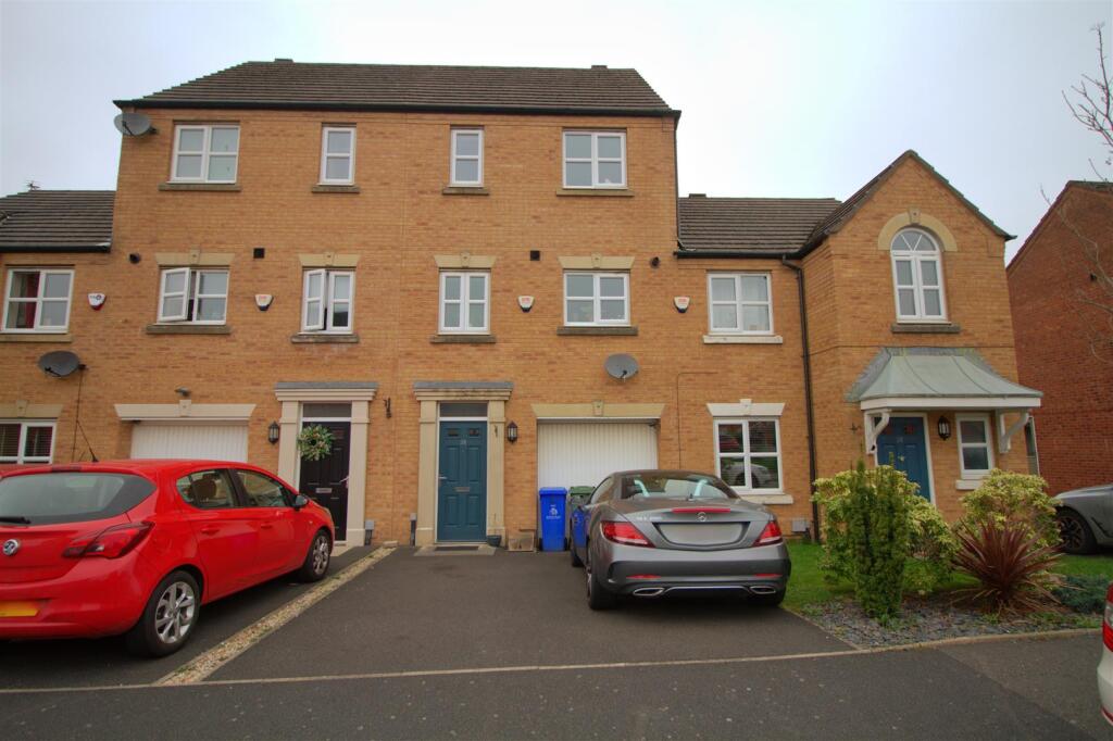 Main image of property: Kings Road, Audenshaw, Manchester