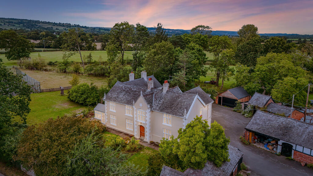 Main image of property: Daywell Manor, Oswestry, Shropshire