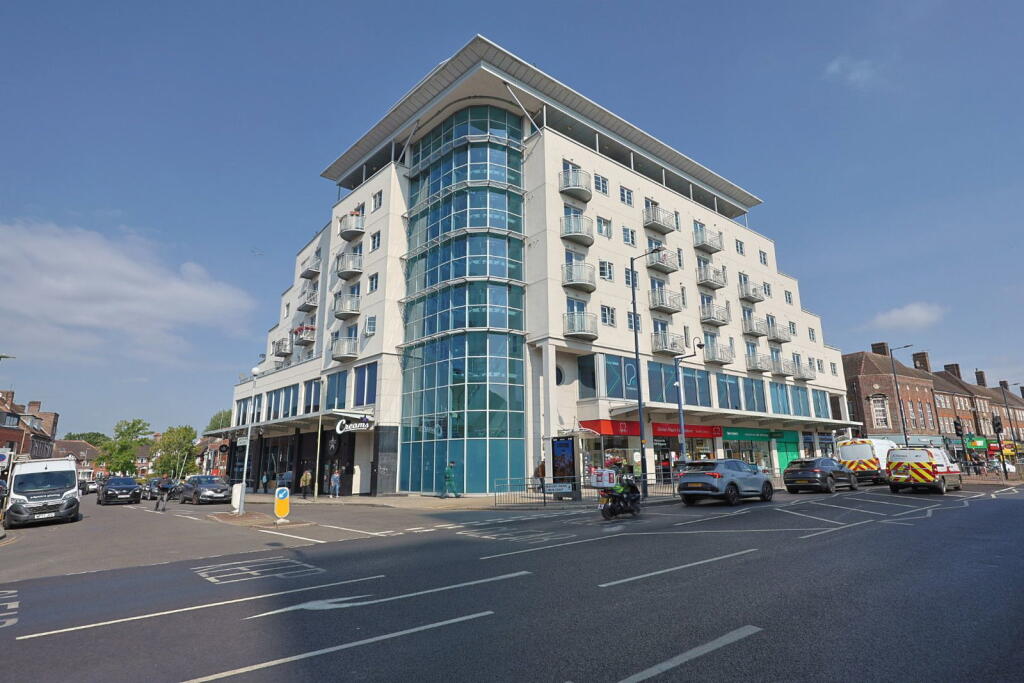 Main image of property: Station Road, Edgware, HA8 7JQ