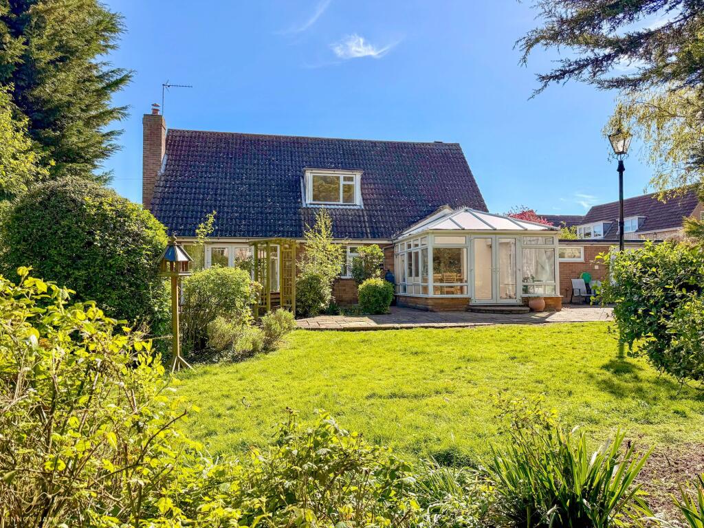 Main image of property: Quaker Close, Kings Ripton, PE28