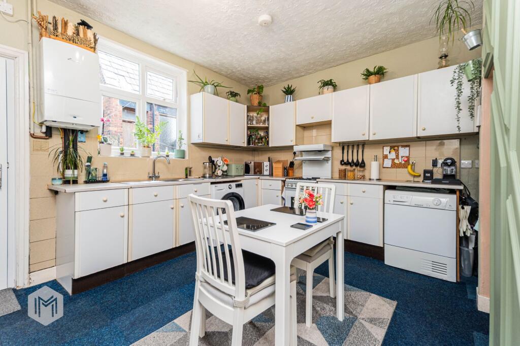 Bolton Road, Kearsley, BL4 photo 3