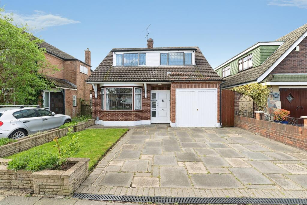 Main image of property: Elmer Gardens, Rainham
