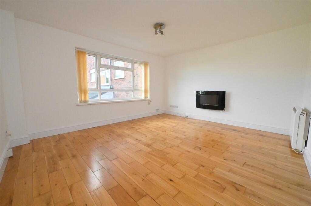 Clent Way, Bartley Green, Birmingham photo 3