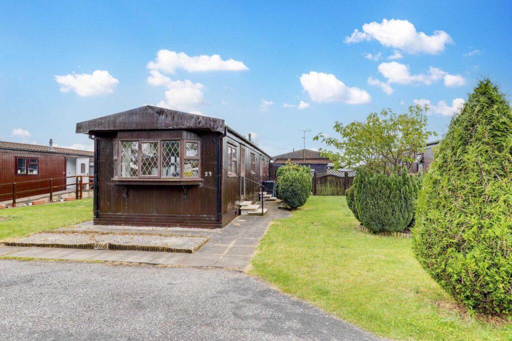 House in West Lindsey, Torksey CP
