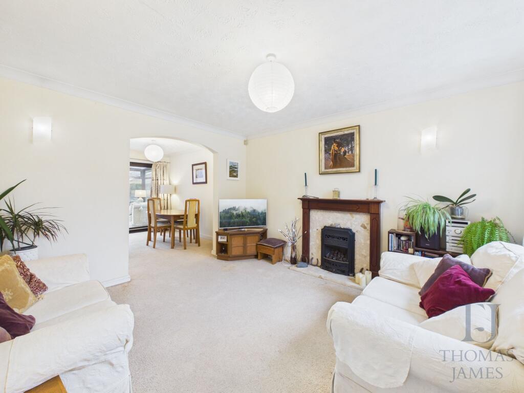 The Warren, Cotgrave, NG12 photo 2