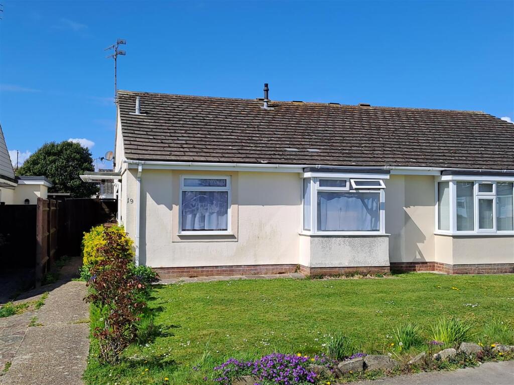 Main image of property: Middle Mead, Beaumont Park, Littlehampton