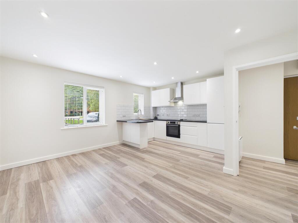 Apartment in Stevenage - View 2