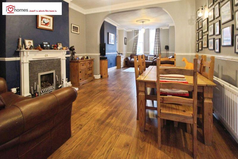 House in Walsall, The Chuckery, Birchills - View 3