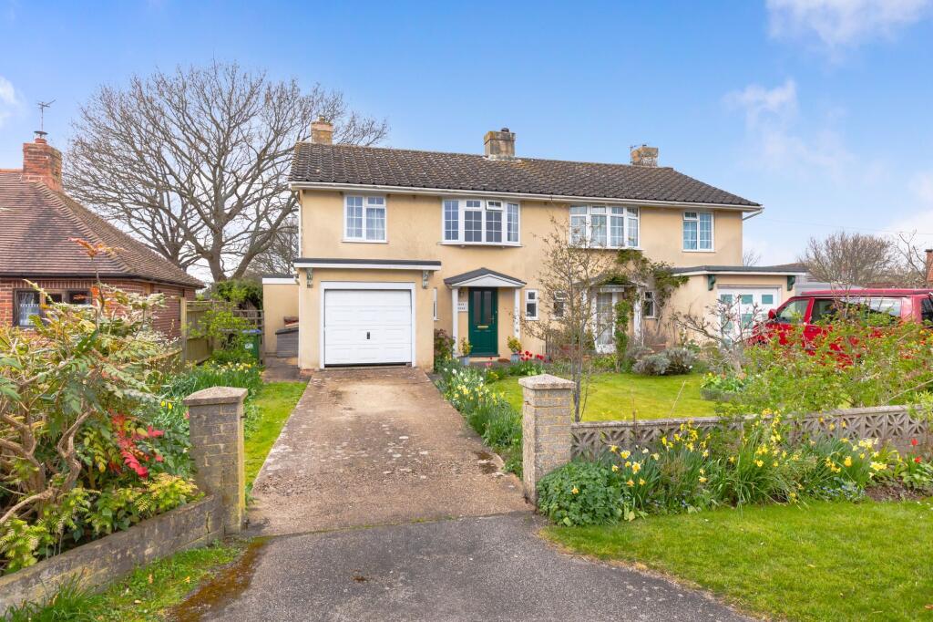 Main image of property: Broyle Lane, Ringmer, BN8