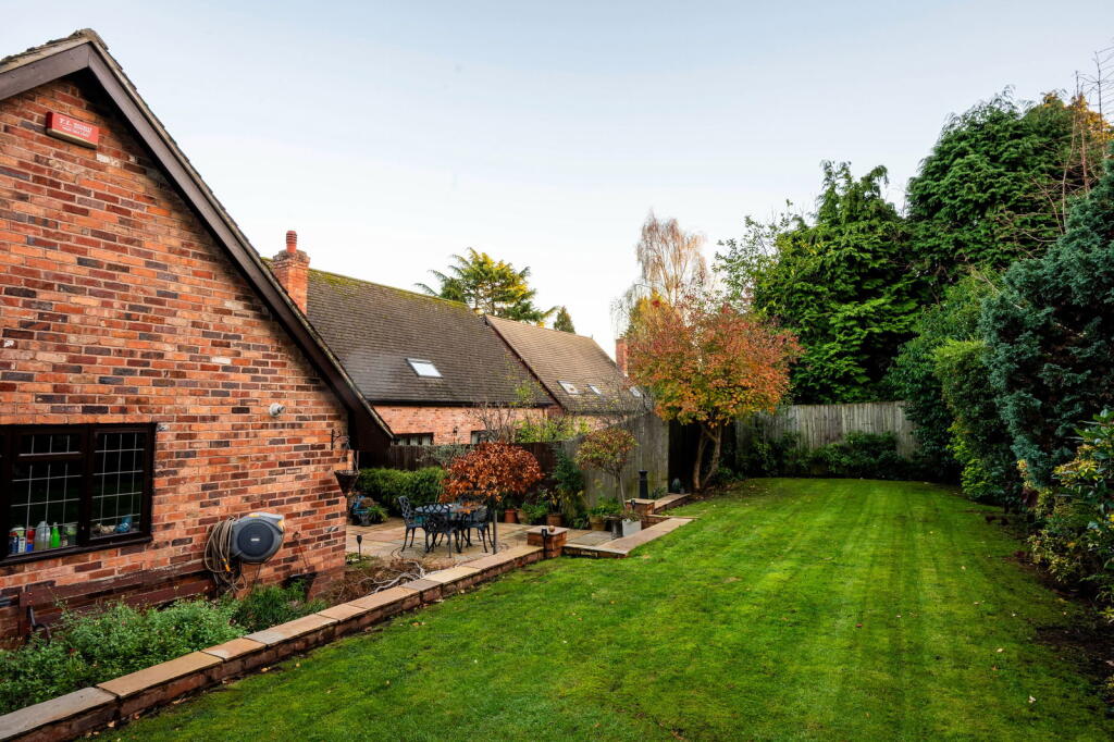 Additional image 35 of Farways, Keepers Gate Close, Sutton Coldfield, B74