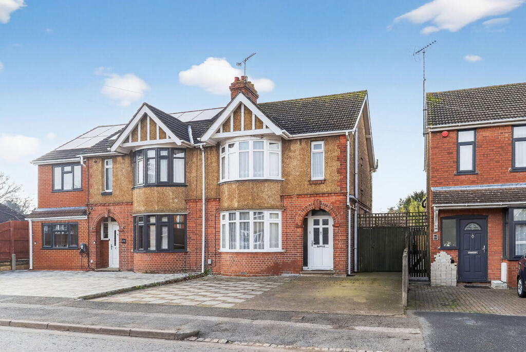 Main image of property: The Avenue, Leagrave, Luton