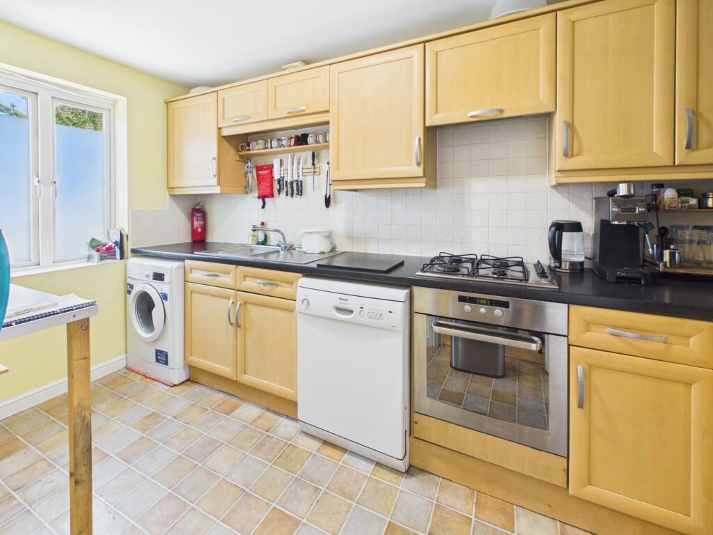 House in Bridgwater, Wembdon - More