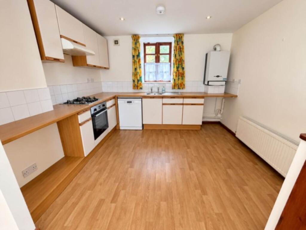 House in Teignbridge, Bigadon, Buckfastleigh - More