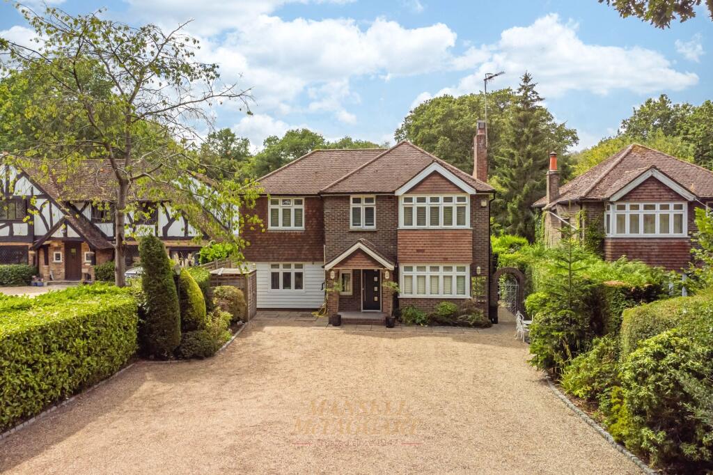 Main image of property: Effingham Road, Copthorne, RH10