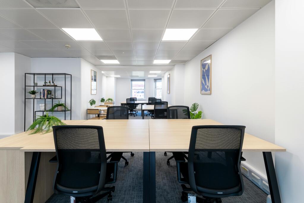 4 City Road 4th floor Fully fitted office overview.jpg