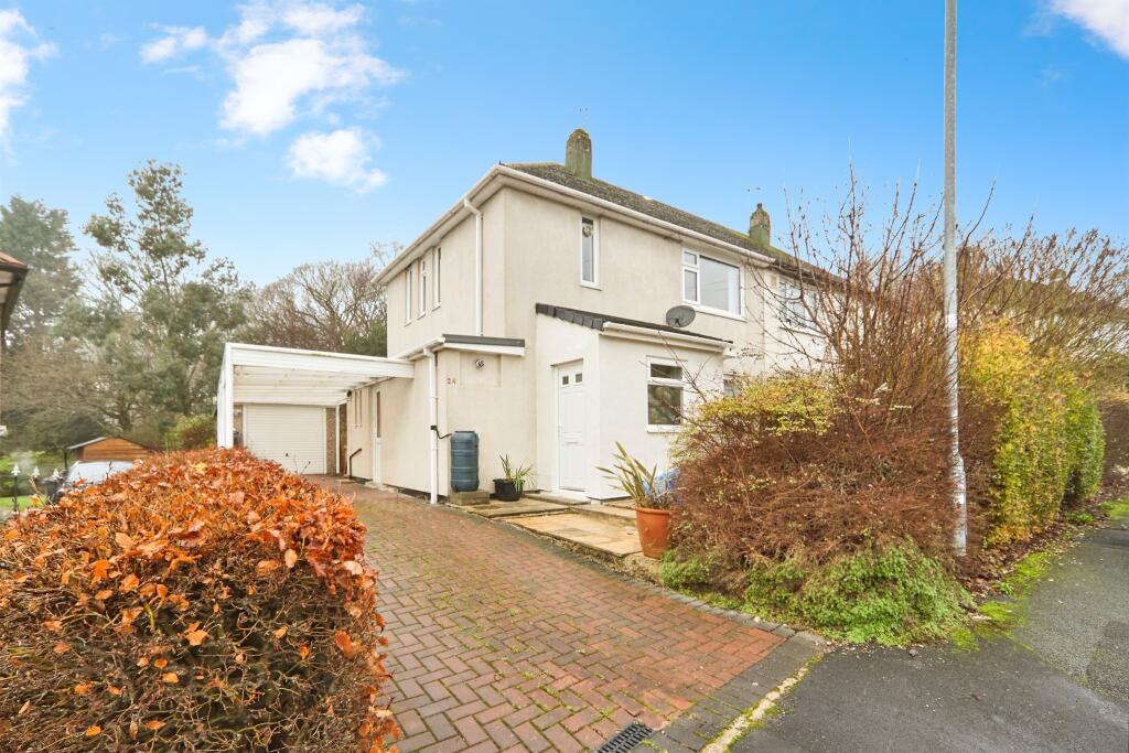 Main image of property: Parkstone Grove, Leeds