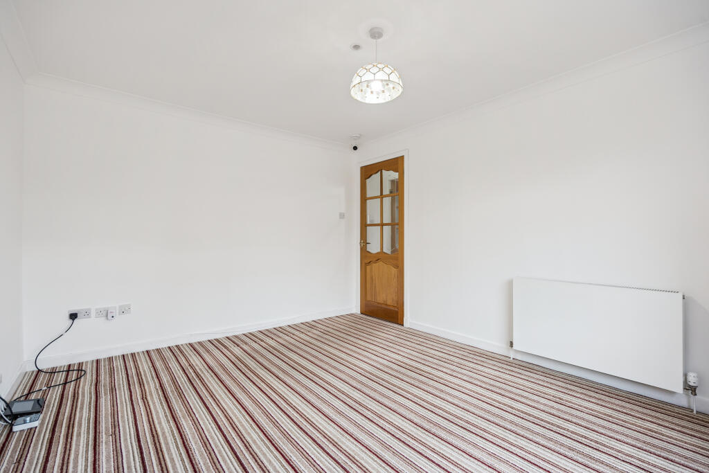 House in Falkirk - View 4