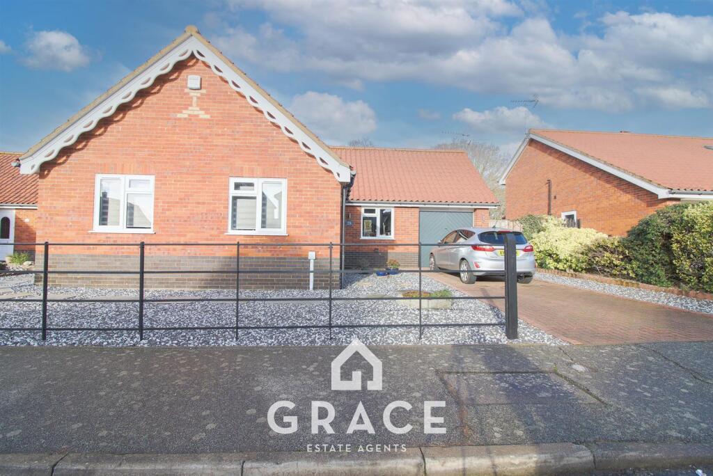 Sandling Crescent, Rushmere St. Andrew, Ipswich photo 2