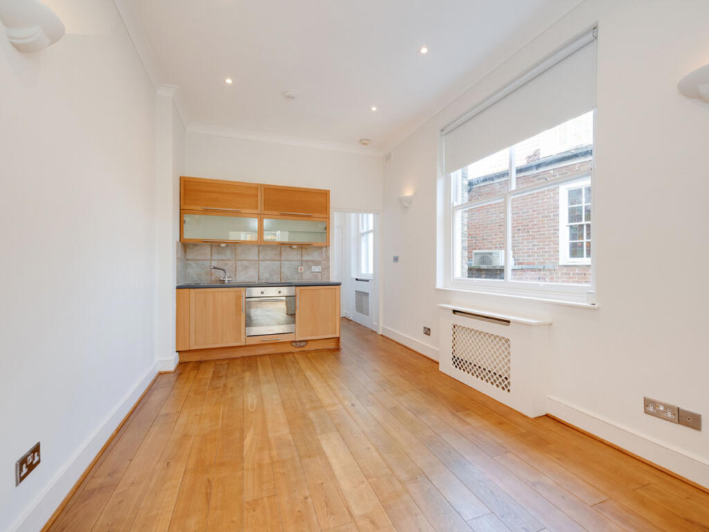 Main image of property: Queens Grove, london, NW8
