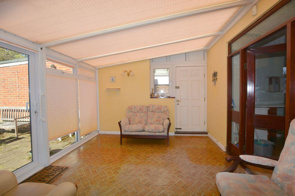 House in London - View 5