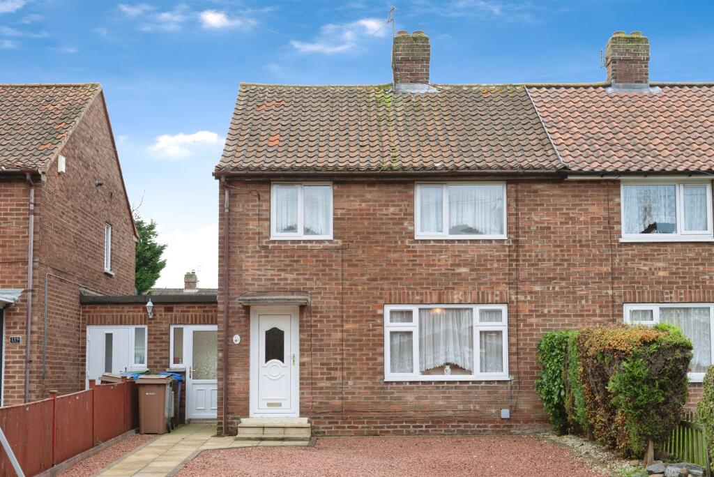 Main image of property: The Oval, BROUGH