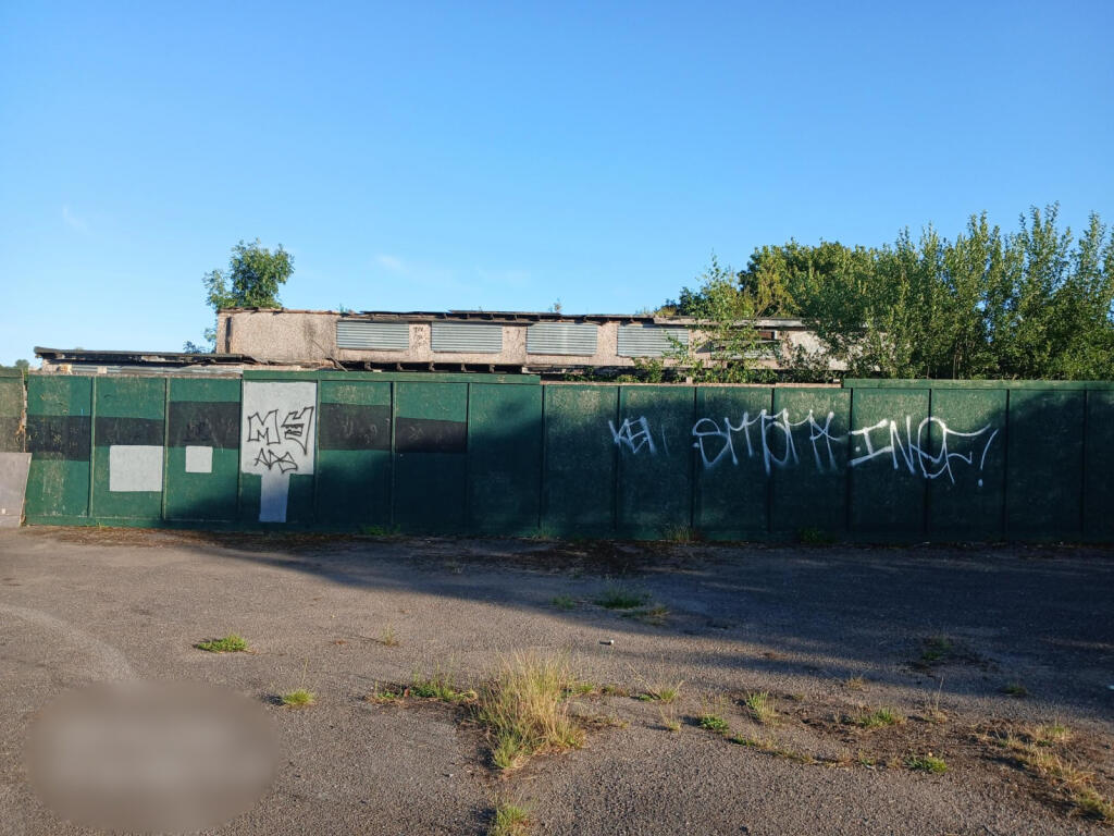 Main image of property: Mays Lane, EN5