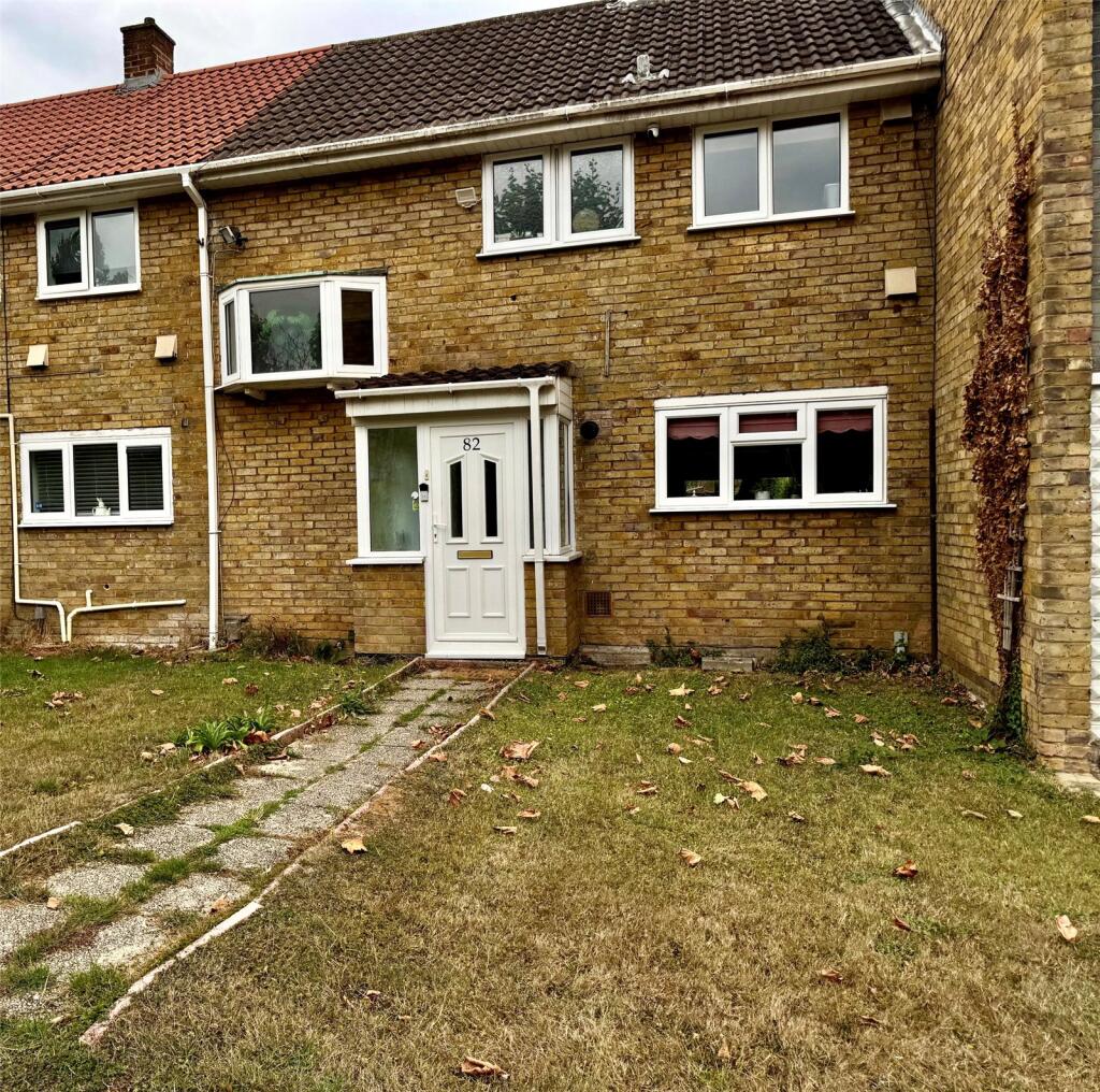 Main image of property: Pin Mill, Basildon, Essex, SS14