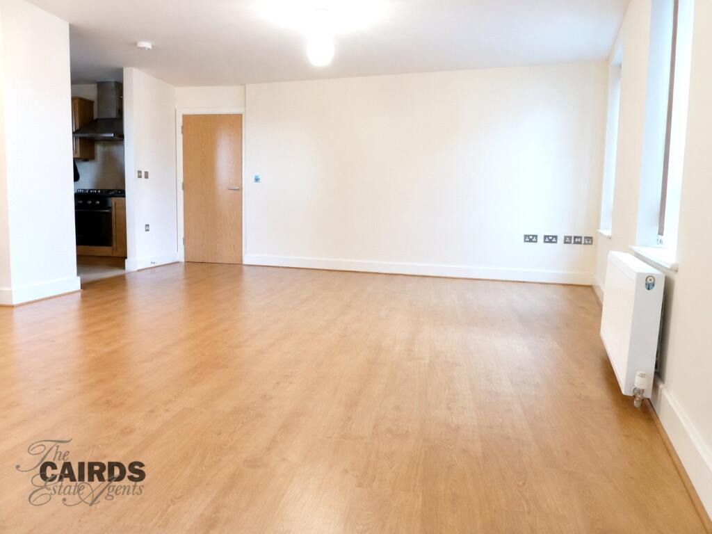 Apartment in Kingston upon Thames - View 5