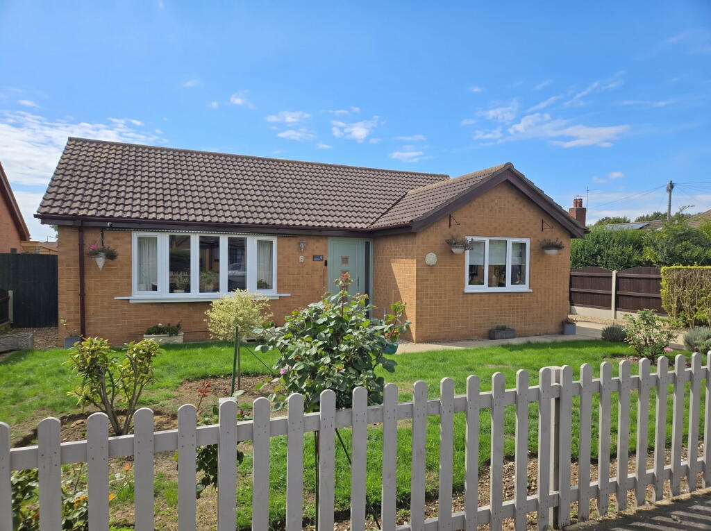 Main image of property: Thames Close, Hogsthorpe, Skegness, PE24 5PJ