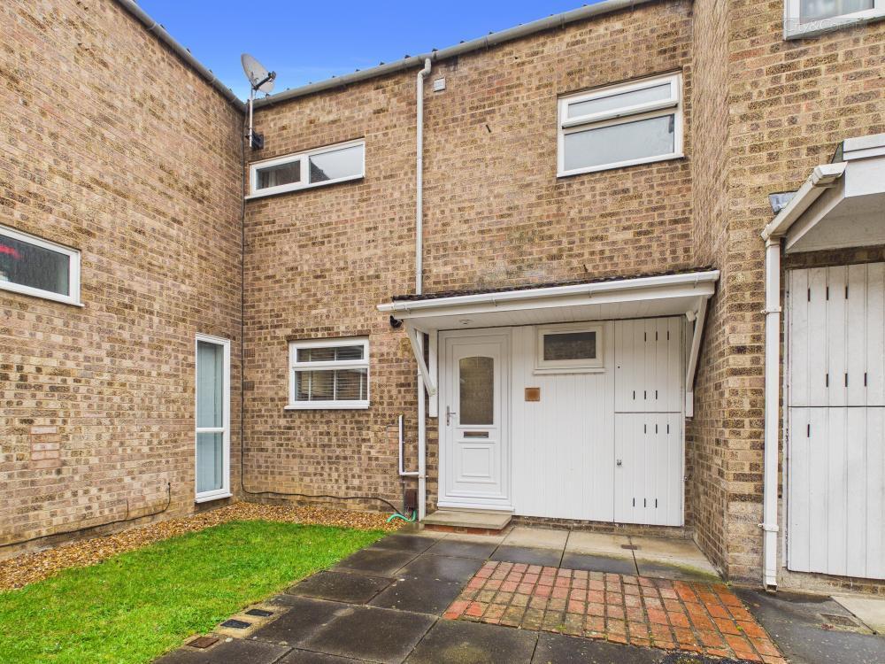 4-bed terraced on Holdfield, Peterborough, £220,000