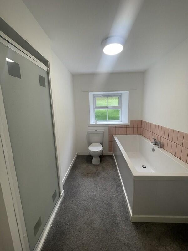House in Aberdeen - More