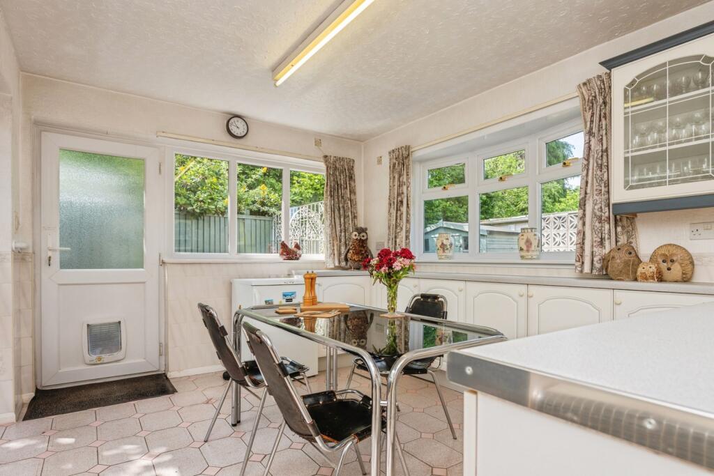 Highgate Close, Kidderminster, Worcestershire, DY11 - Widok 5