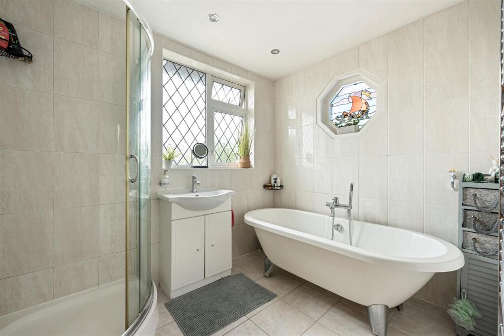 Priory Avenue, Chingford - View 6