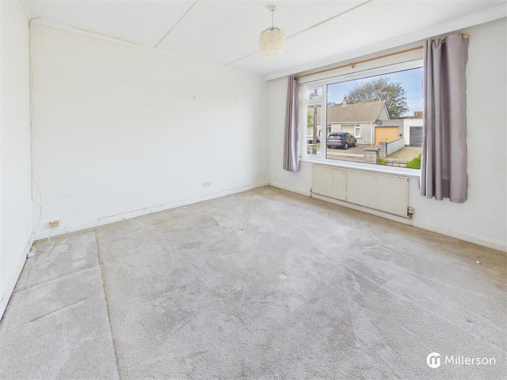 House in Truro, Carn Brea - More