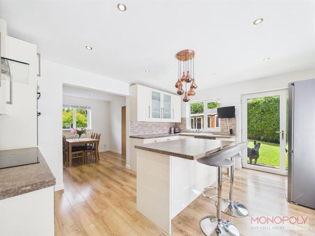 House in Farndon, Crewe by Farndon - View 5