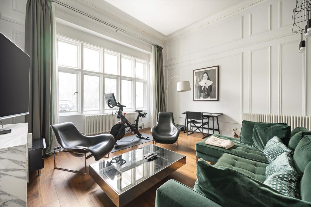 Apartment in London - View 2