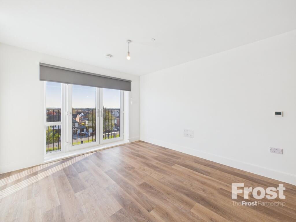 Apartment in Slough - View 2