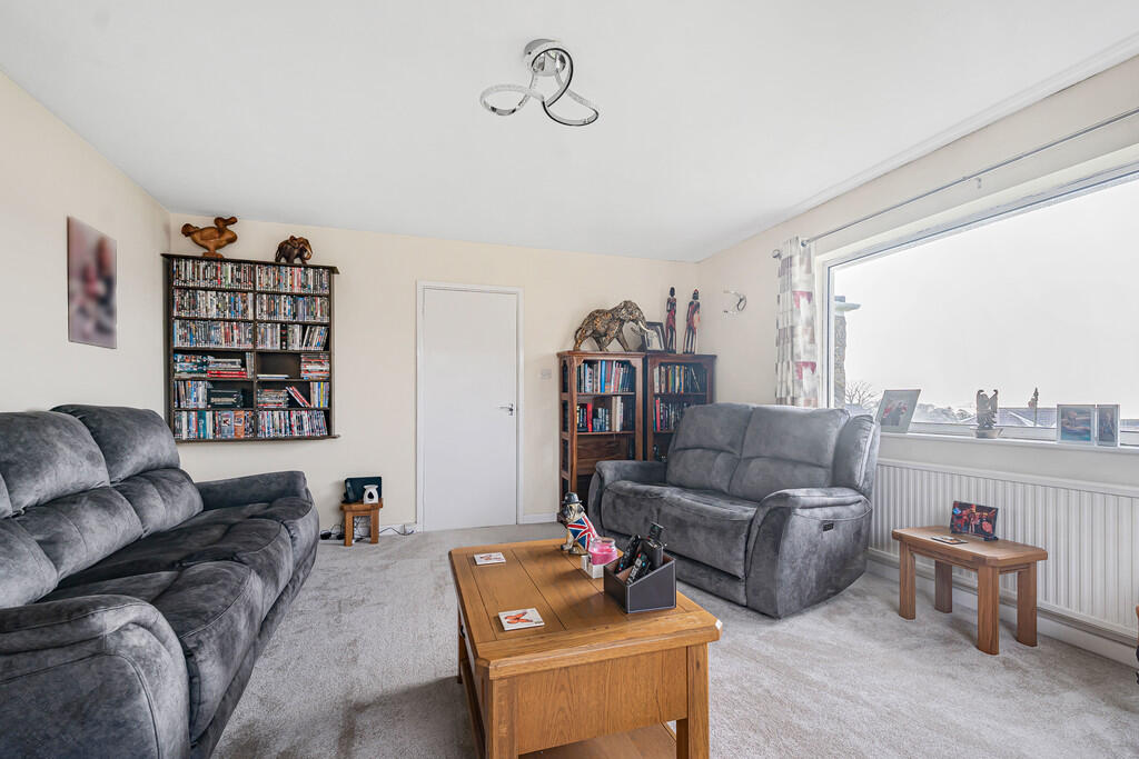 Sweetbriar Lane, Holcombe, EX7 0JZ photo 4