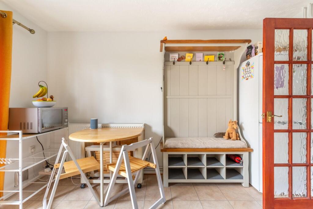 House in Brighton, Whitehawk - View 4