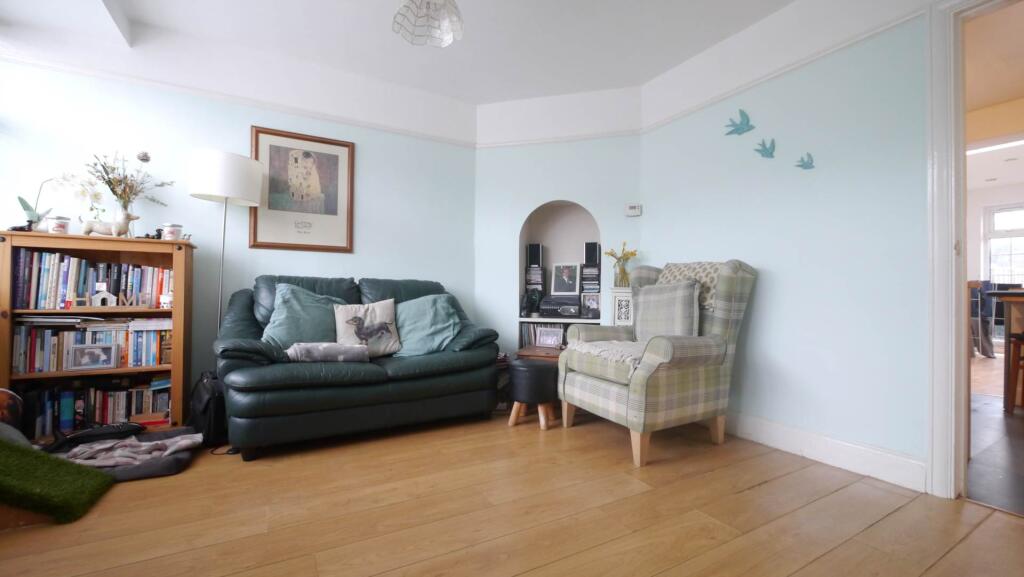 Broad Acres, Hatfield photo 2