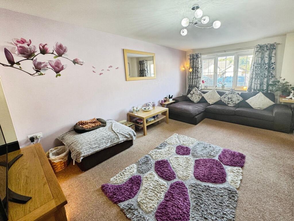 House in Coed Darcy, Crymlyn Grove, Coedffranc - View 5