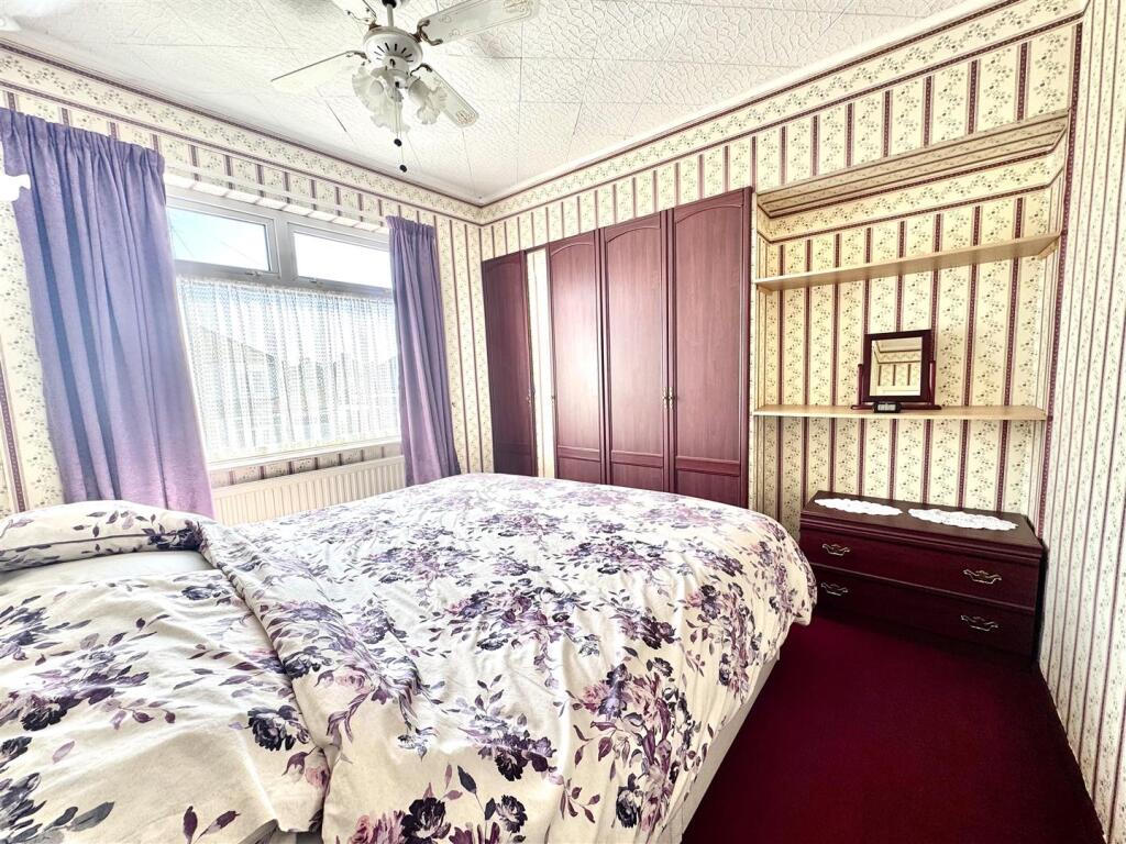 Alexander Road, Bexleyheath - More