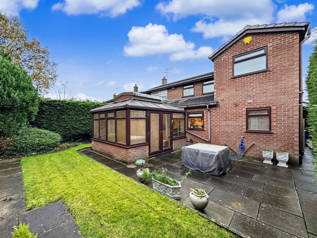 House in Bury, Greater Manchester - View 4