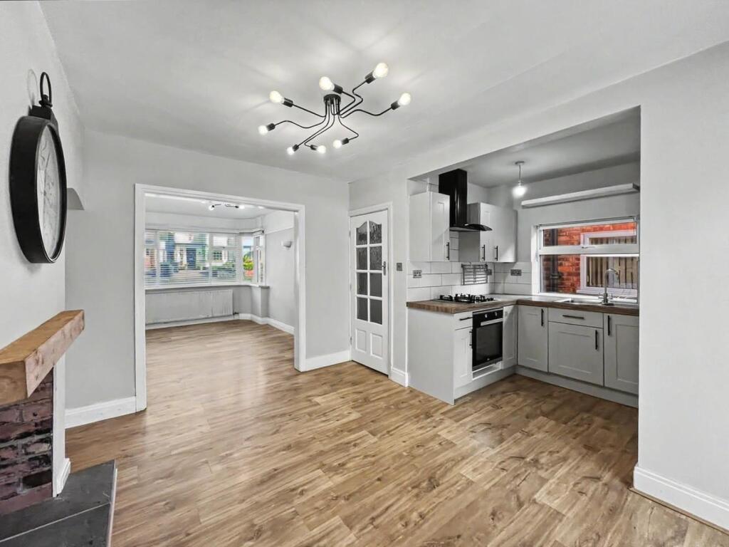 House in Birmingham, Tower Hill, Hamstead - More